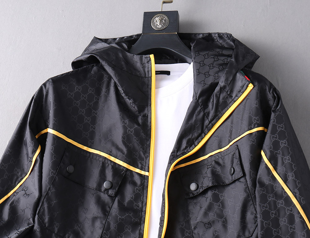 Gu44i jacket